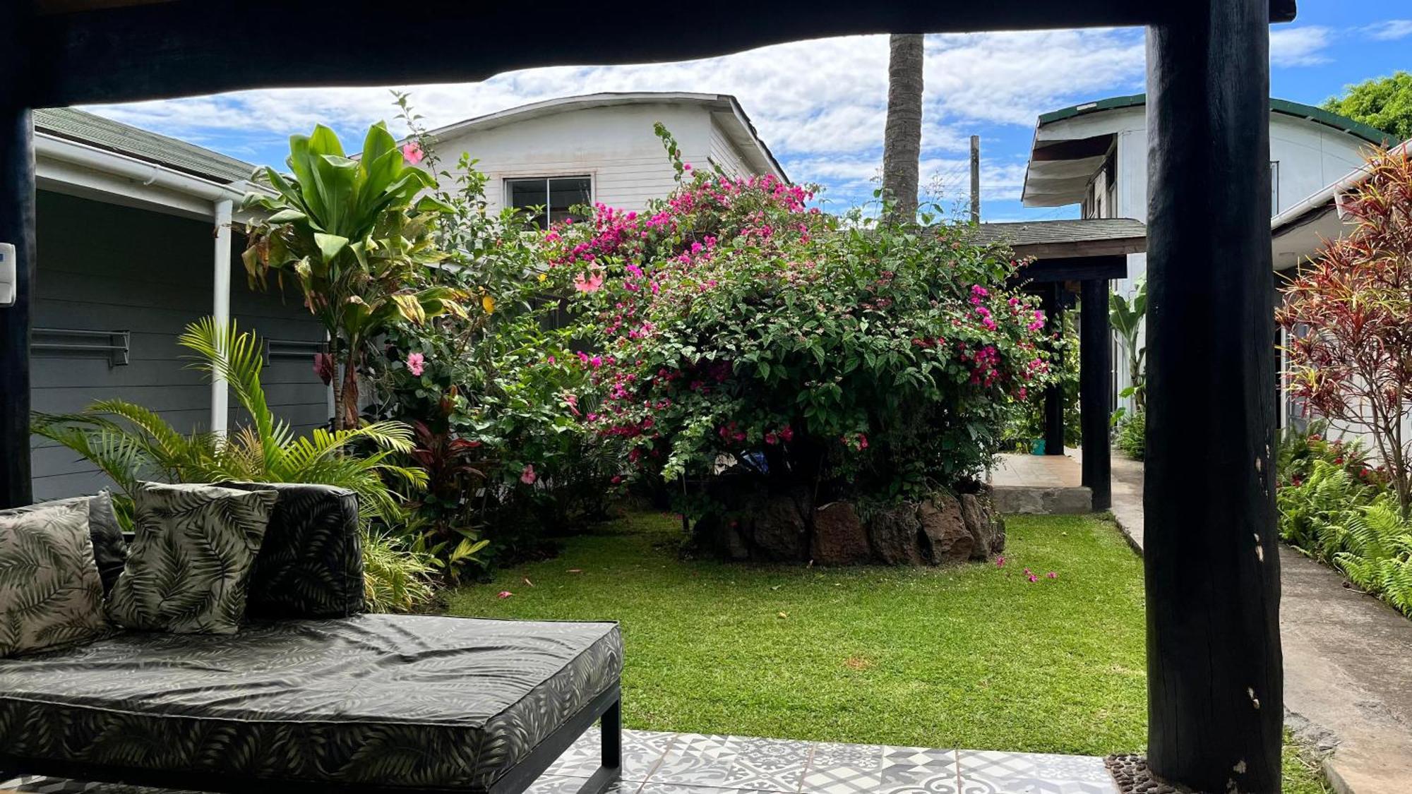 Inaki Uhi Hotel Hanga Roa Extérieur photo