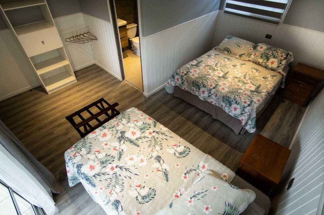 Inaki Uhi Hotel Hanga Roa Extérieur photo