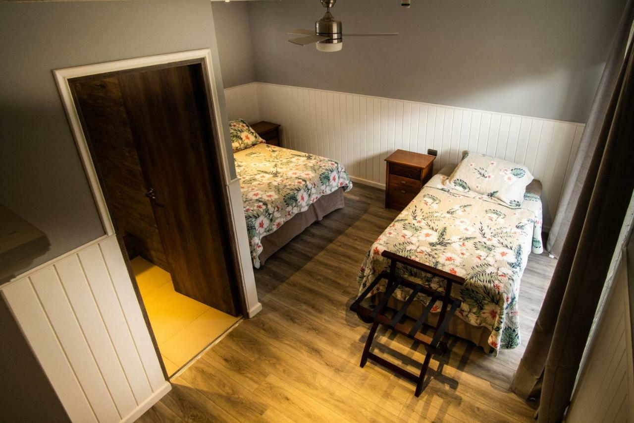 Inaki Uhi Hotel Hanga Roa Extérieur photo